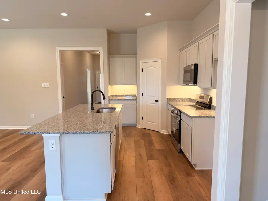 18080 Lakeshore Drive, Gulfport, MS 39503 - Image #3