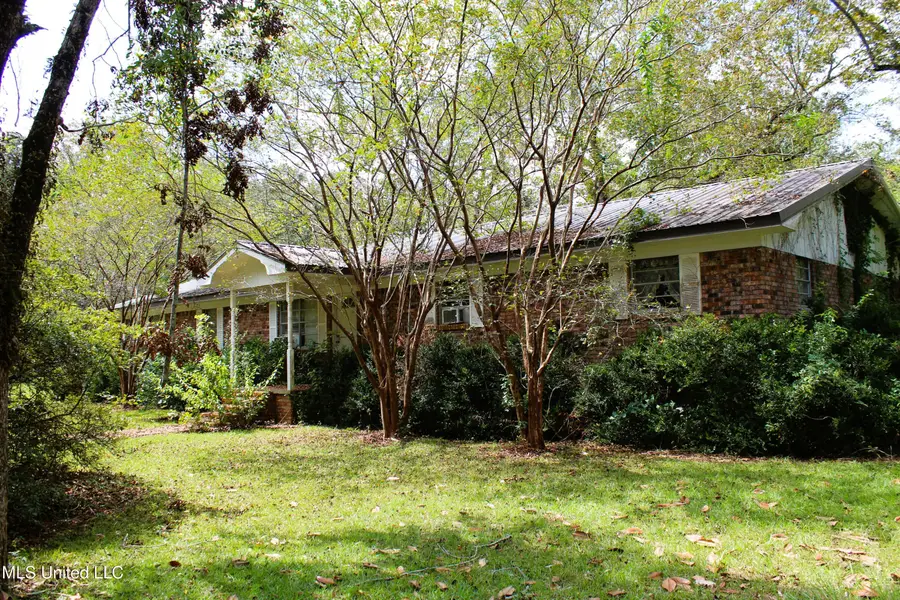 105 Pecan Drive, Lucedale, MS 39452 - Image #3