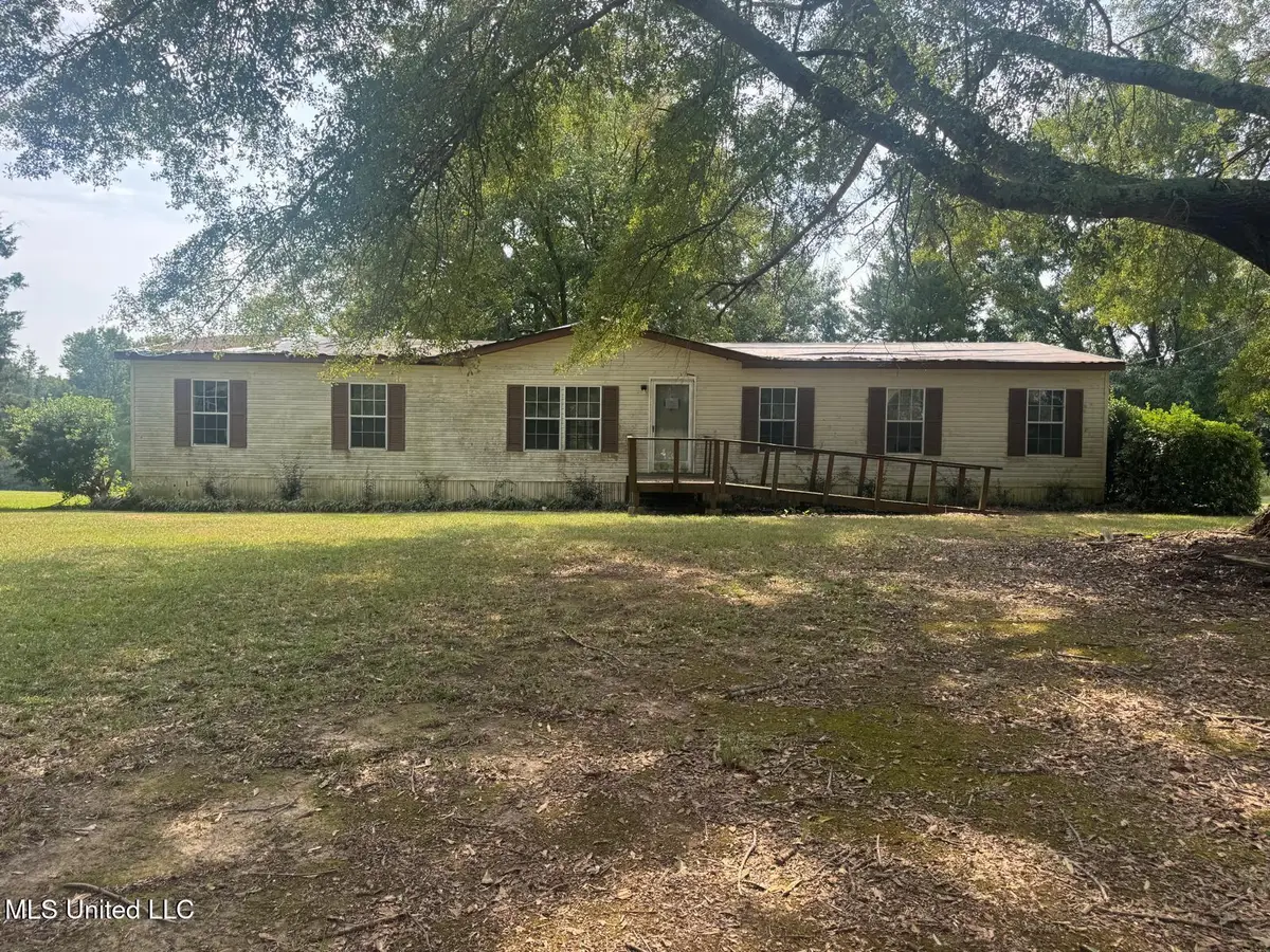 1035 Jasper Lane, Crystal Springs, MS 39059 - Image #1