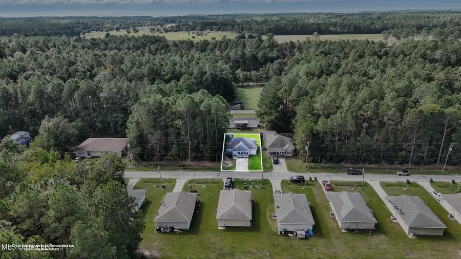 6097 E Quitman Street, Bay Saint Louis, MS 39520 - Image #3