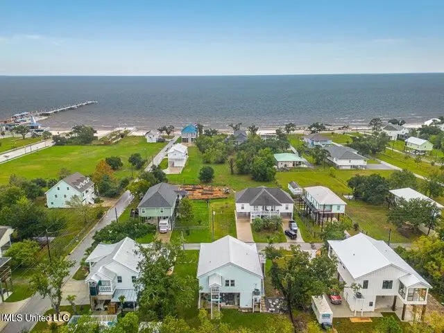 139 Hartsie Drive, Waveland, MS 39576 - Image #2