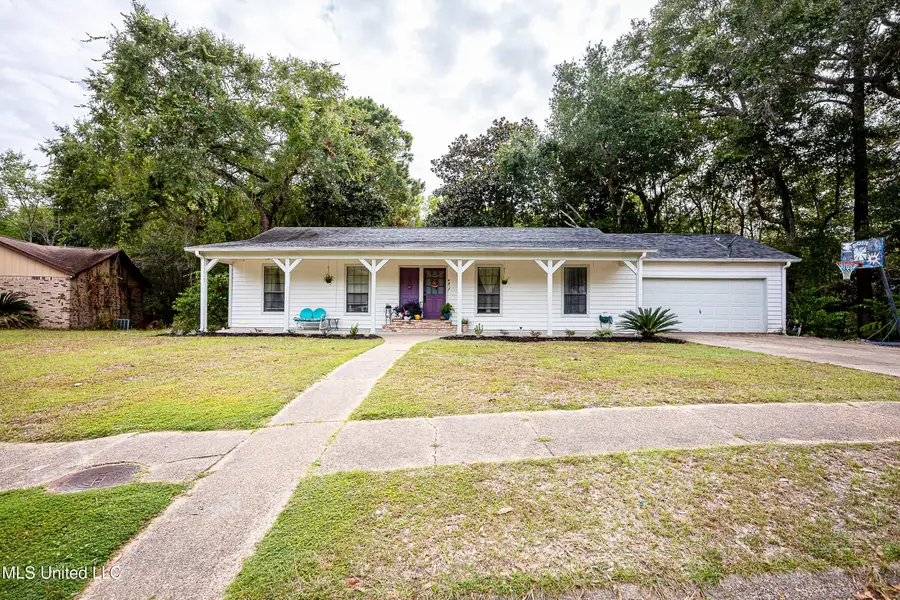 109 Reynolds Circle, Ocean Springs, MS 39564 - Image #3