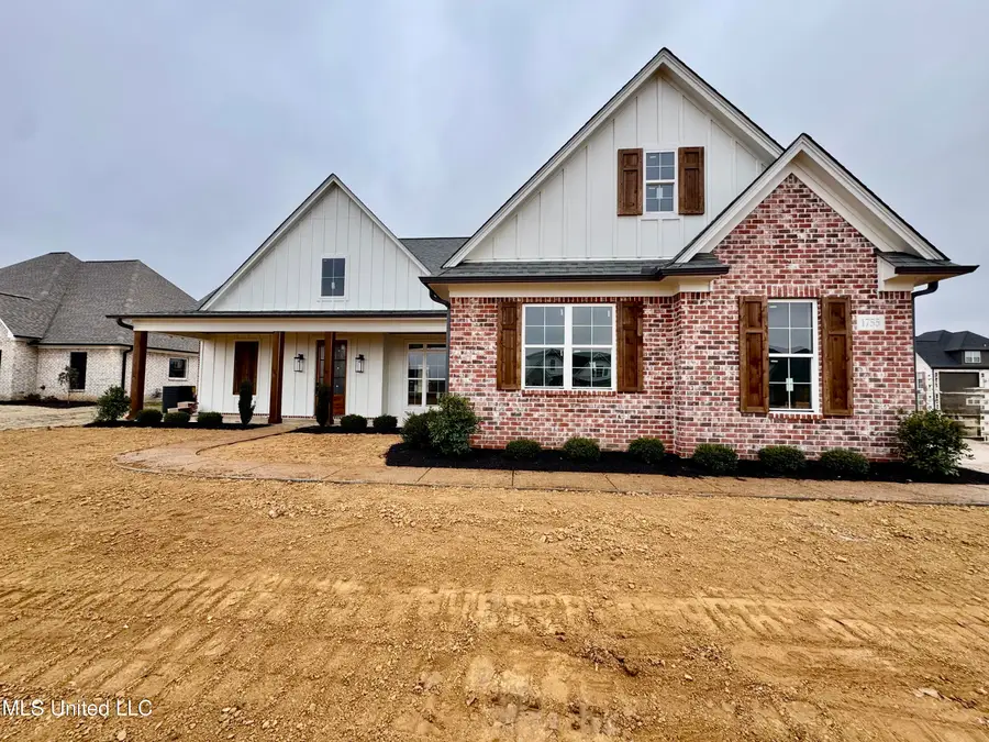 127 Bakersfield Way, Nesbit, MS 38651 - Image #2