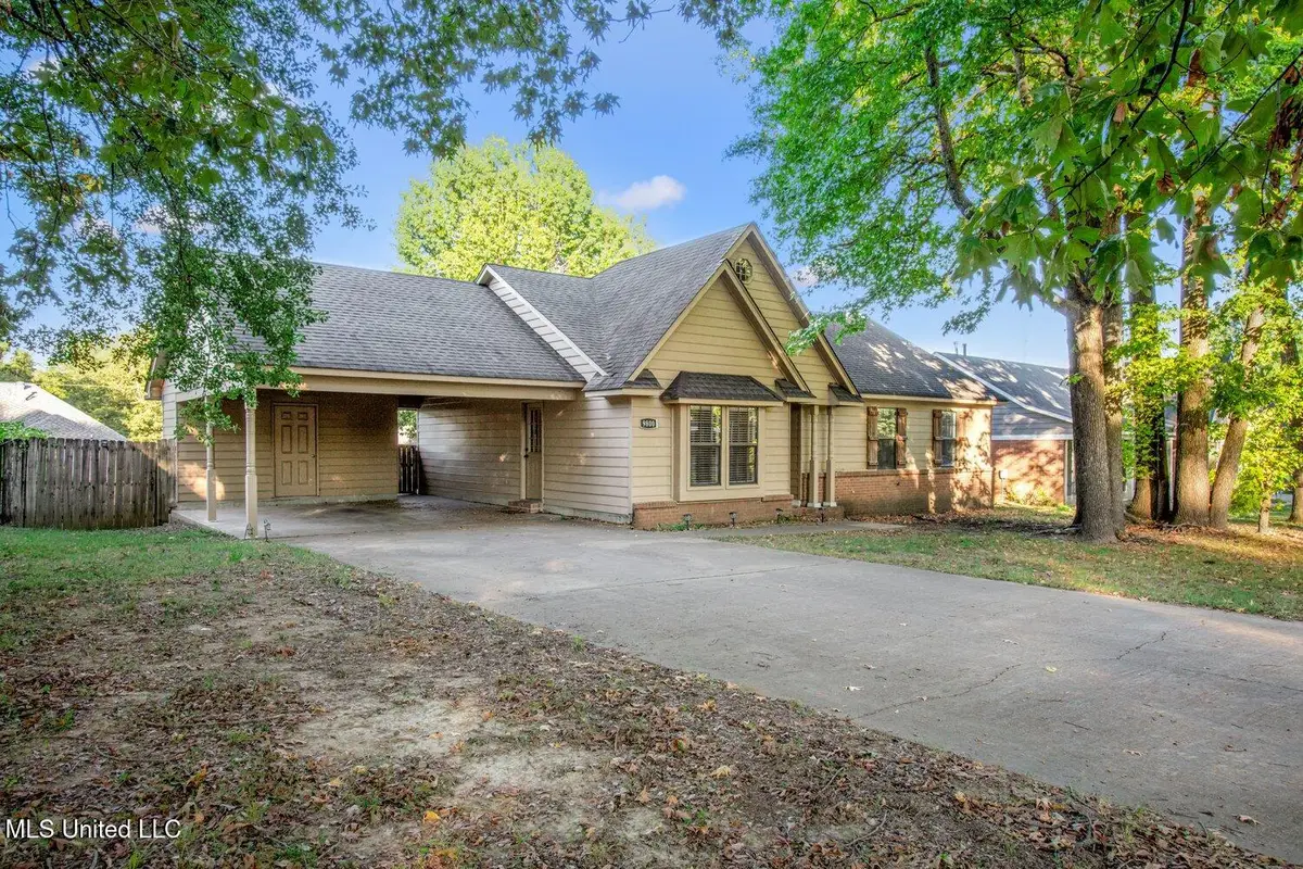 9800 Cherokee Drive, Olive Branch, MS 38654 - Image #1