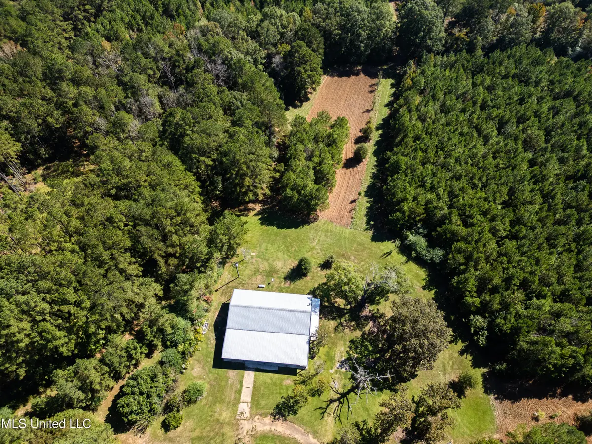 5302 E Wicker Road, Smithdale, MS 39664 - #1
