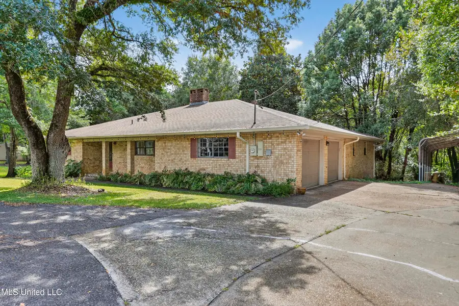 2325 N Country Club Lane, Biloxi, MS 39532 - Image #2