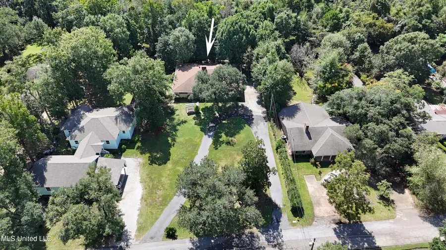 2325 N Country Club Lane, Biloxi, MS 39532 - Image #3