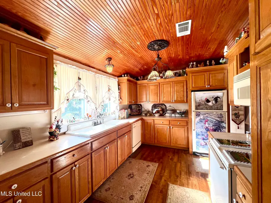 709 Liberty White Road, Liberty, MS 39645 - Image #3