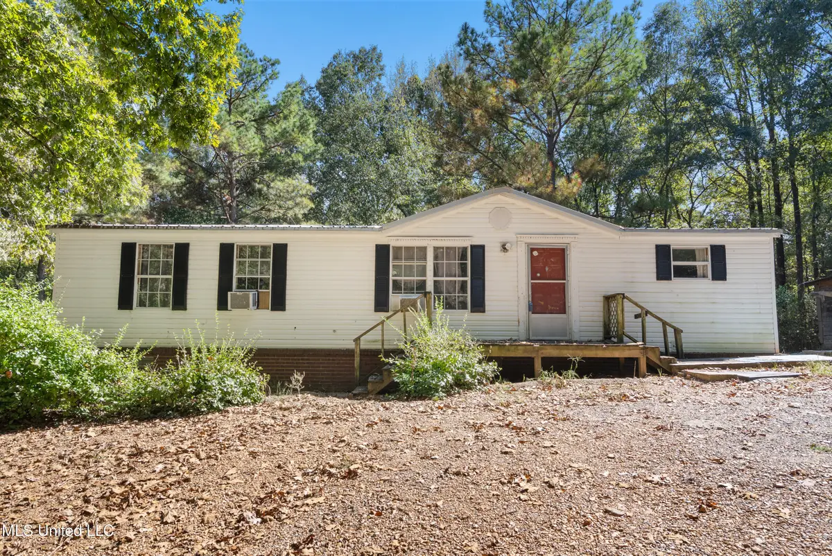 62 Carlisle Road, Sarah, MS 38665 - Image #1