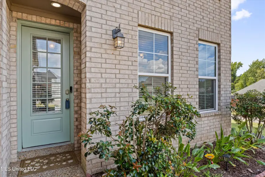 8577 S Trinity Park Drive, Olive Branch, MS 38654 - #2