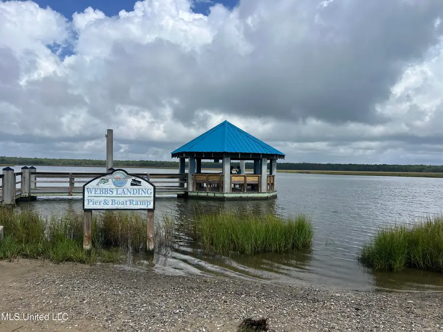 000 Margaret Street, Ocean Springs, MS 39564 - Image #2