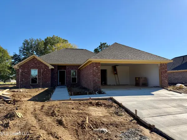 565 Patrick Farms Drive, Pearl, MS 39208