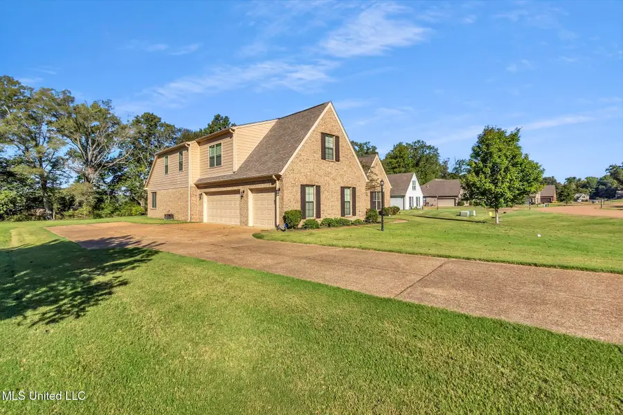 4643 Heritage Drive, Olive Branch, MS 38654 - Image #2