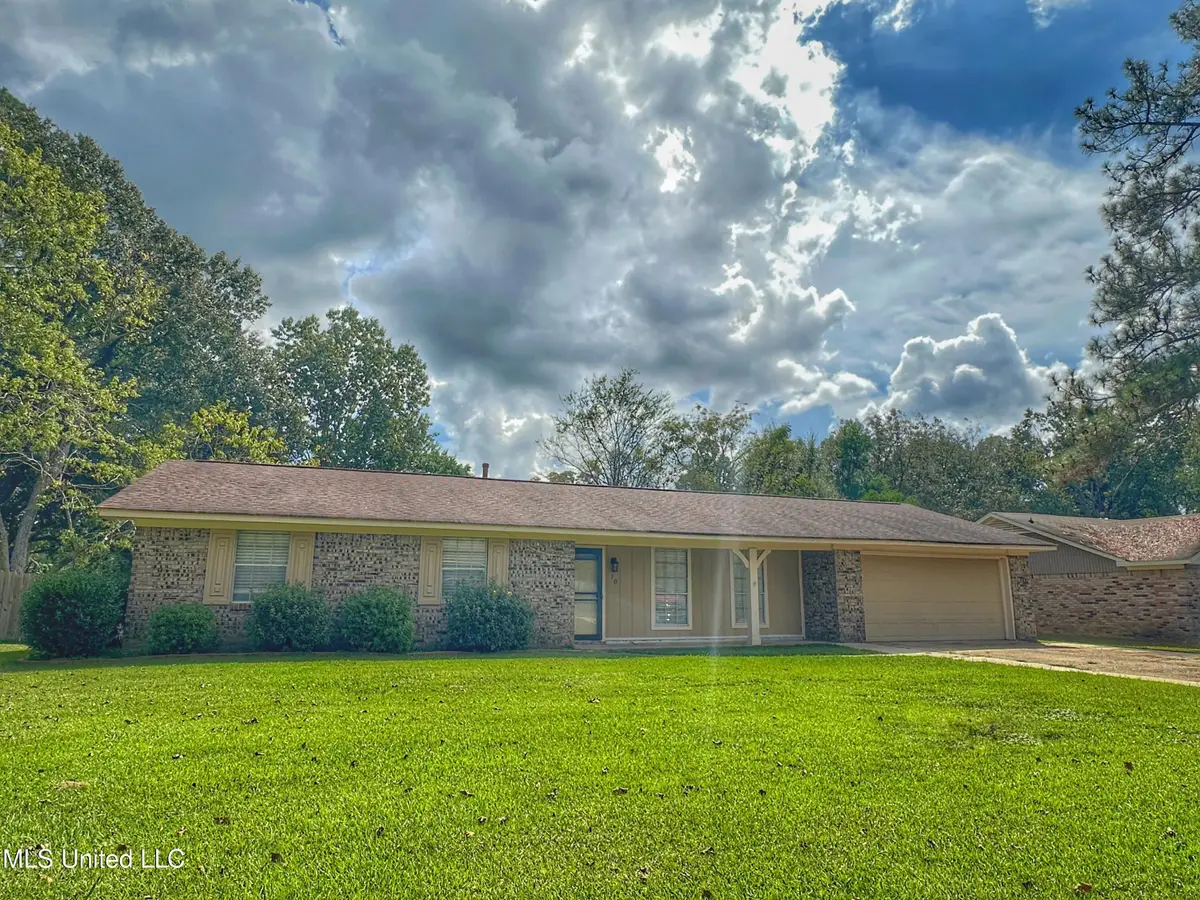 70 Crossgates Drive, Brandon, MS 39042 - Image #1