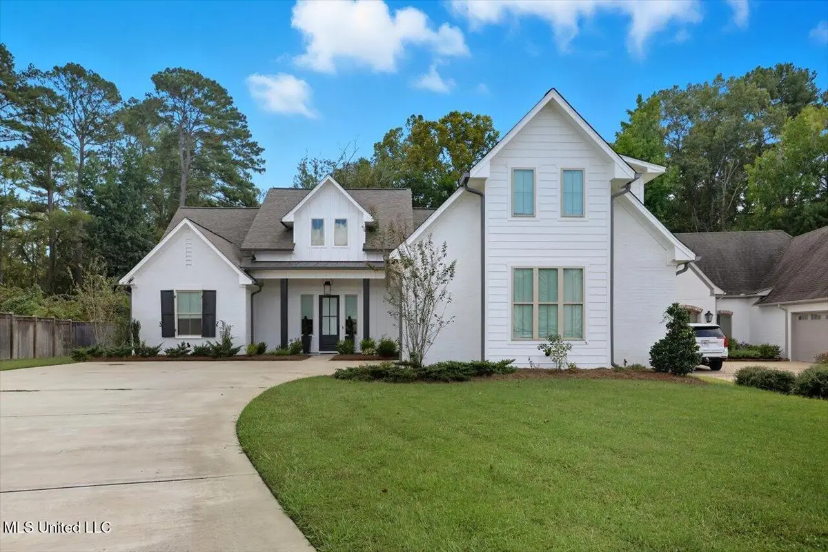 707 S Chickasaw Drive, Flowood, MS 39232 - Image #1