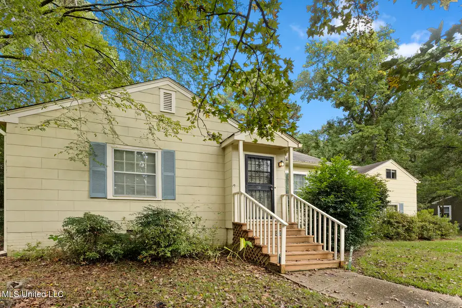 213 S Park Drive, Jackson, MS 39211 - Image #2