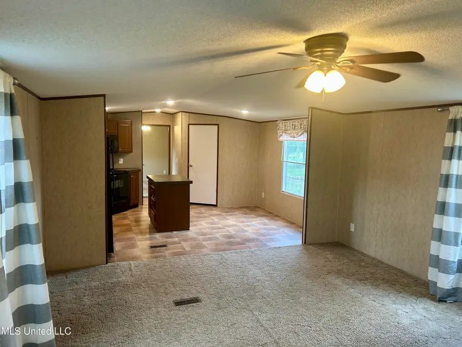 7030 Cuevas Town Road, Kiln, MS 39556 - Image #2