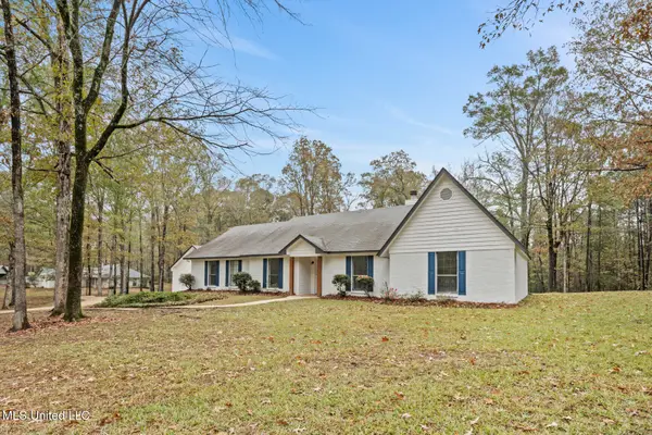 6076 Grants Ferry Road, Brandon, MS 39047