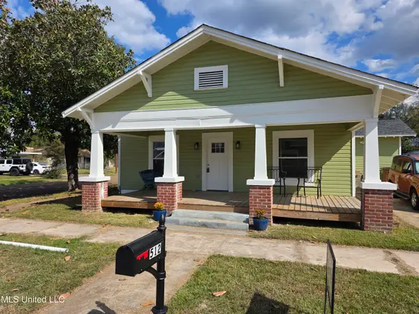 512 N 5th Street, Amory, MS 38821