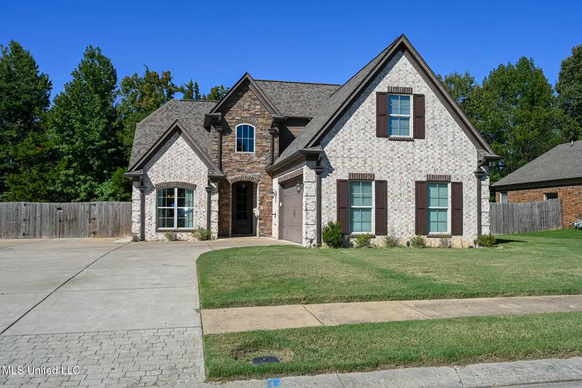 3437 Chateau Pointe Boulevard, Southaven, MS 38672 - Image #1