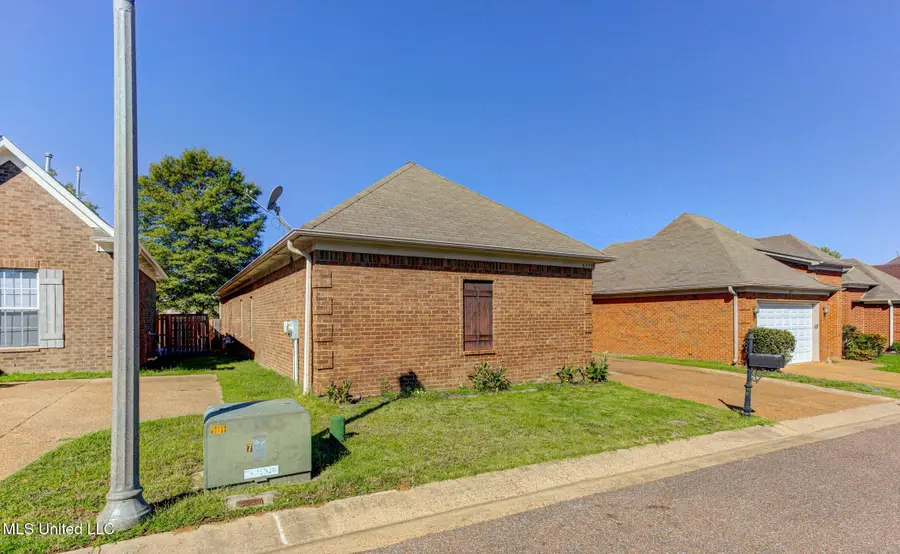 6433 Arbor Lake Drive, Horn Lake, MS 38637 - Image #3