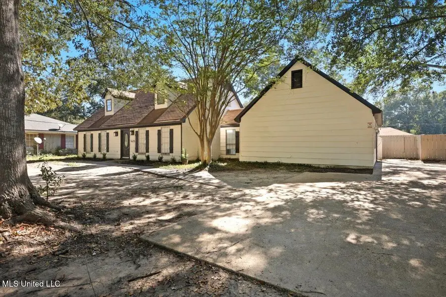 5475 Old Canton Road, Jackson, MS 39211 - Image #2