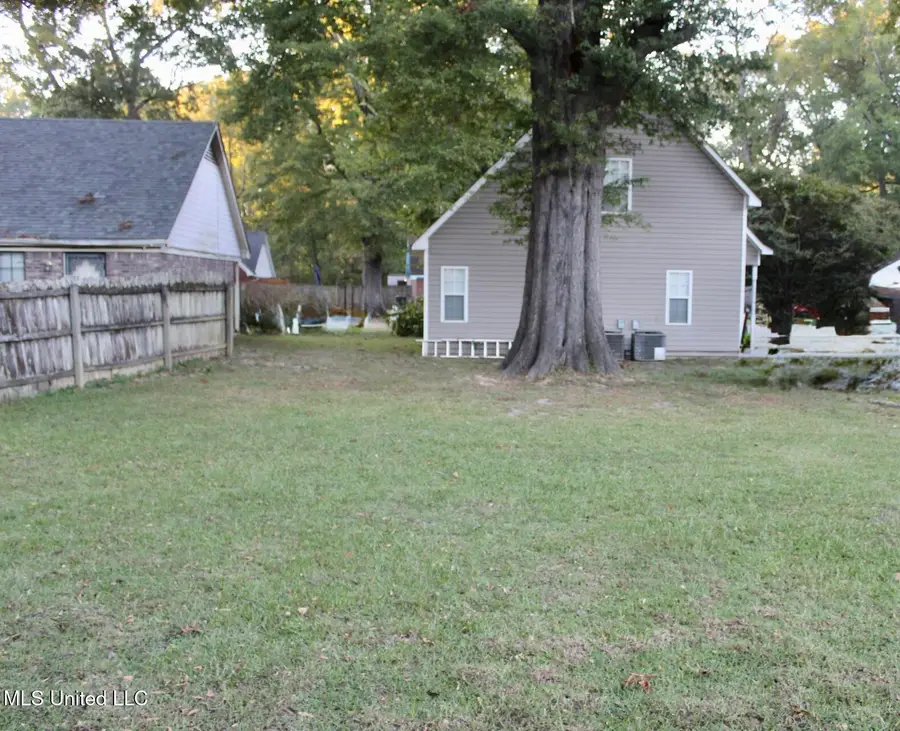 111 Holly Cove, Batesville, MS 38606 - Image #3