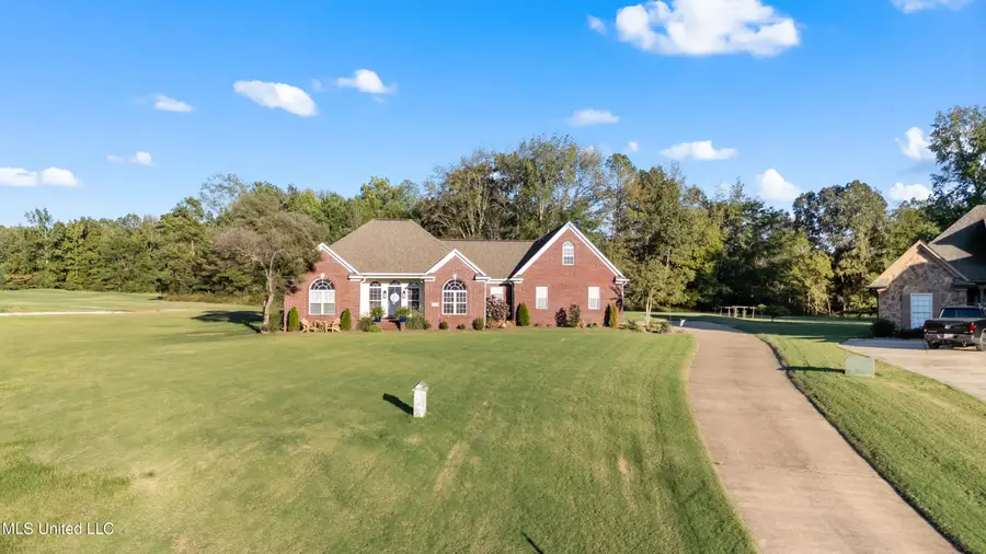 41 Armour Cove, Holly Springs, MS 38635 - Image #2