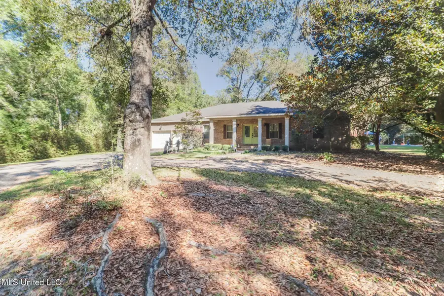 21014 Saucier Fairley Road, Saucier, MS 39574 - Image #3