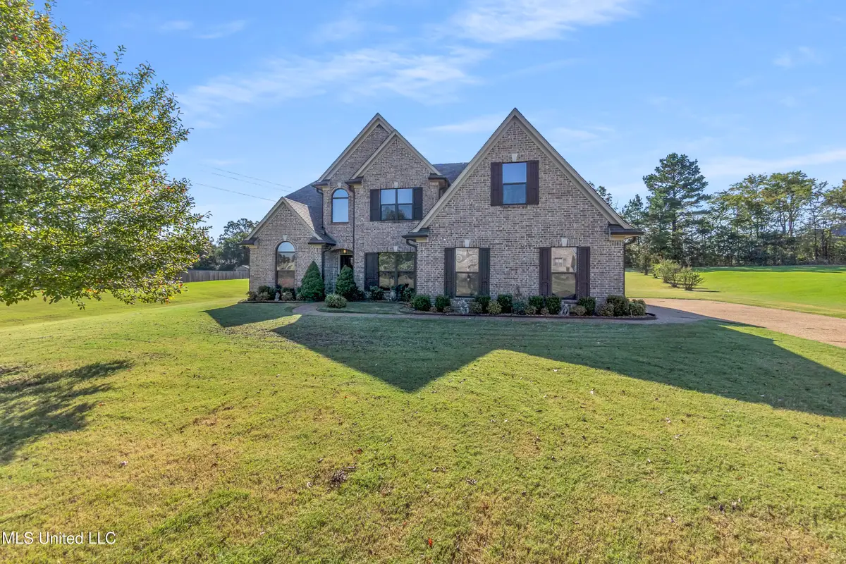 9159 Mitchells Farm Cove, Olive Branch, MS 38654 - Image #1