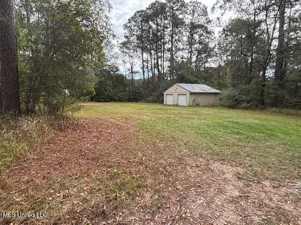 14832 Hillside Drive, Vancleave, MS 39565