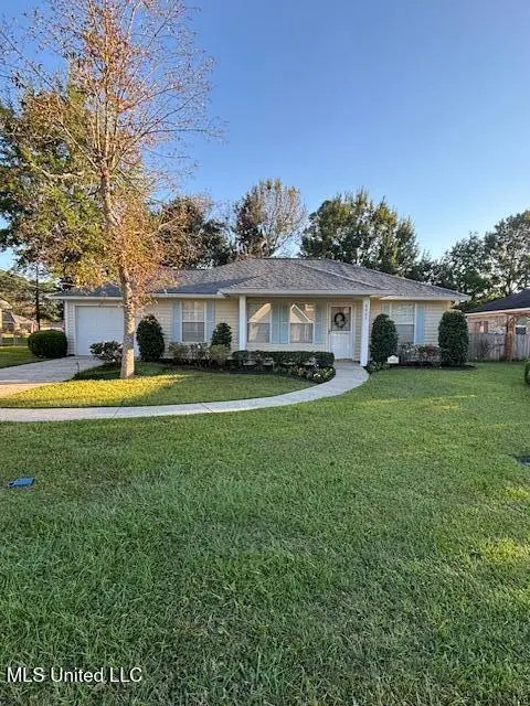 8905 Spring Avenue, Ocean Springs, MS 39564 - Image #2