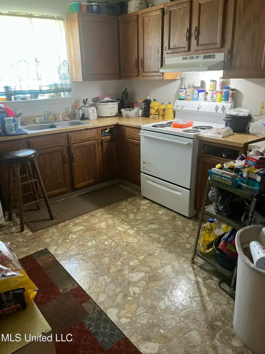 12095 Highland Avenue, Gulfport, MS 39503 - Image #3