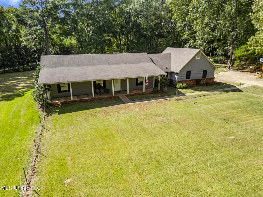 18899 Midway Road, Terry, MS 39170 - Image #3