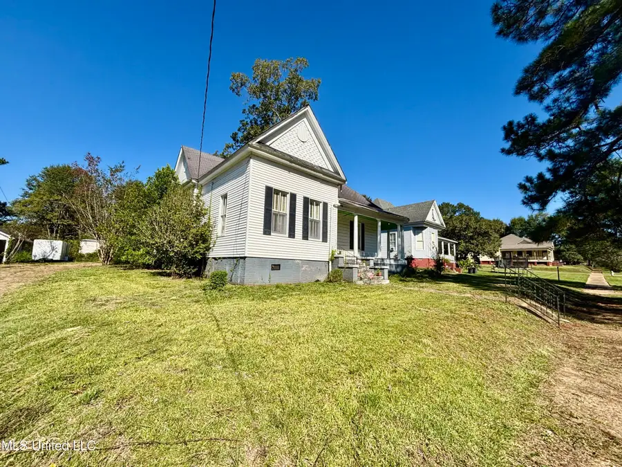 412 S 4th Street, McComb, MS 39648 - Image #2