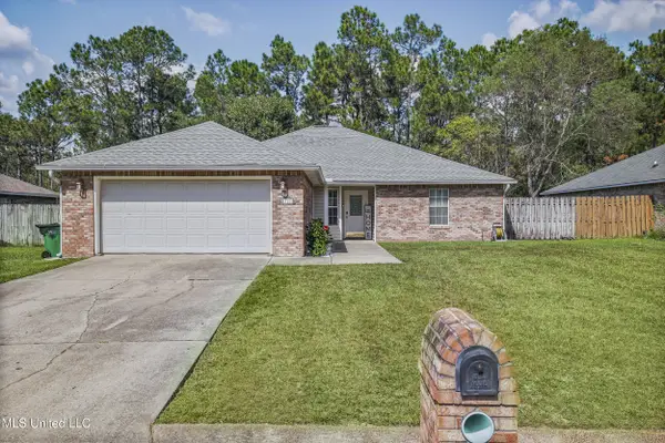 13221 Sunview Cove, Vancleave, MS 39565