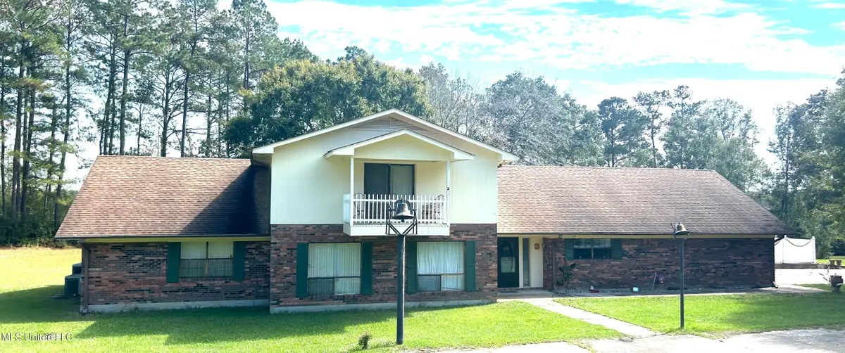 1184 Hawthorne Drive, McComb, MS 39648 - Image #1