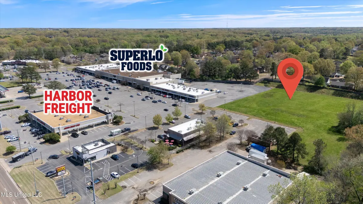 38 E Goodman Road, Southaven, MS 38671 - Image #1