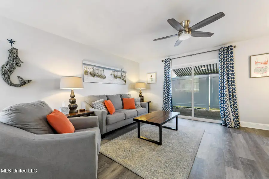 1664 Beach Boulevard, Biloxi, MS 39531 - Image #2