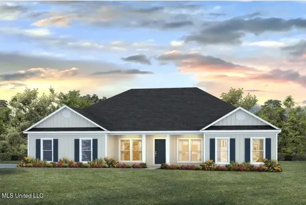 6621 Palm Pointe Drive, Ocean Springs, MS 39564