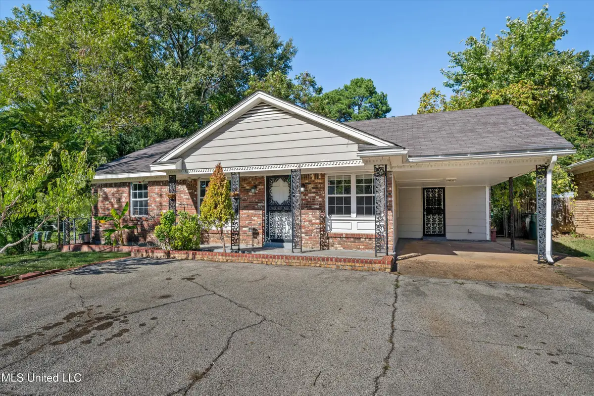 1734 Brookhaven Drive, Southaven, MS 38671 - Image #1