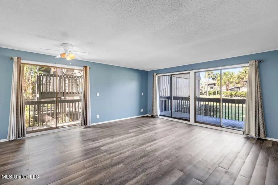 178 Lanai Villa, Diamondhead, MS 39525 - Image #2