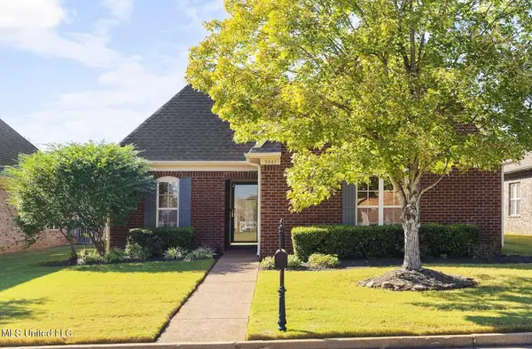 5943 Savannah Crossing, Southaven, MS 38672