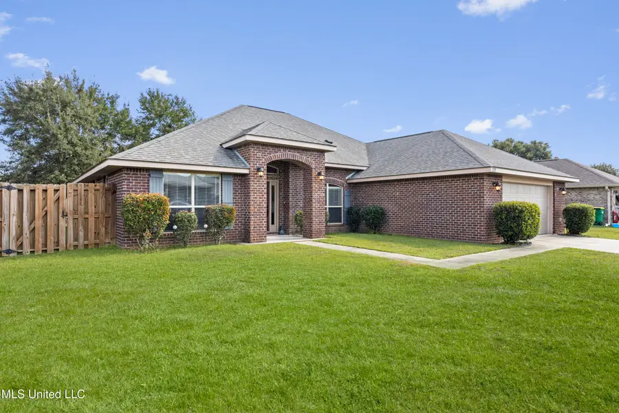122 Gannet Lane, Ocean Springs, MS 39564 - Image #2
