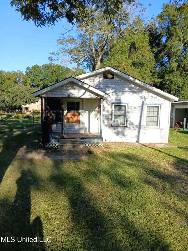 4712 First Street, Moss Point, MS 39563