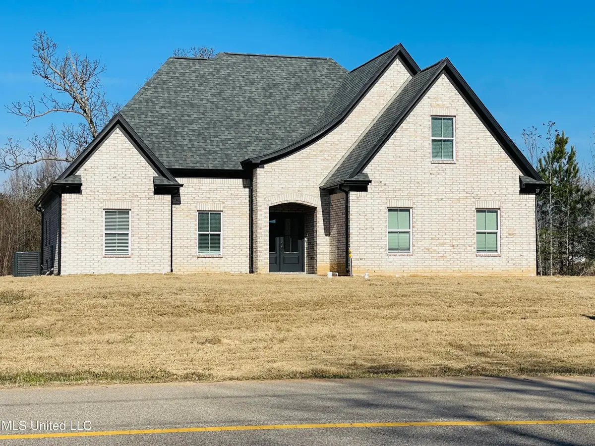 663 Moore Loop, Byhalia, MS 38611 - Image #1