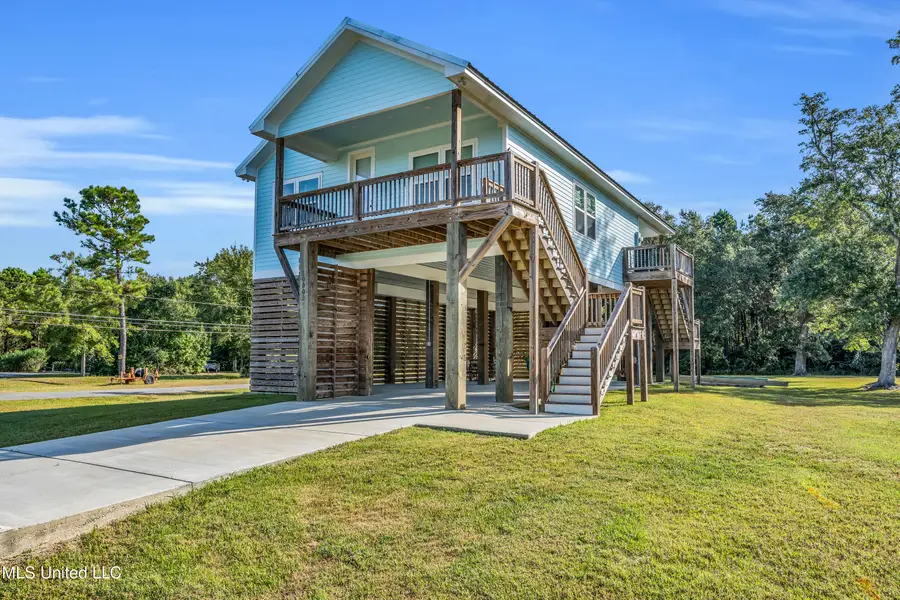 10002 Oliver Street, Bay Saint Louis, MS 39520 - Image #3