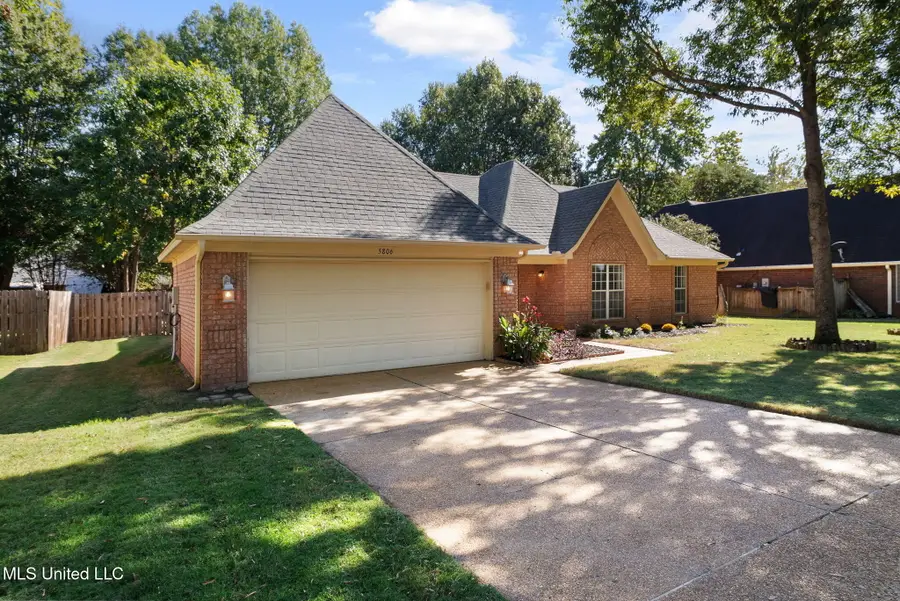 5806 Southbend Lane, Olive Branch, MS 38654 - Image #2