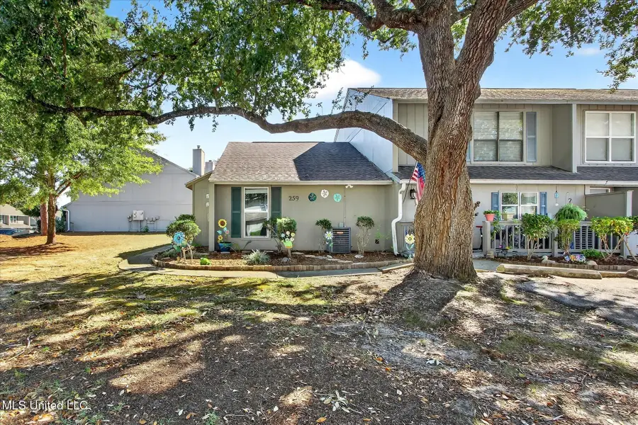259 Highpoint Drive, Diamondhead, MS 39525 - Image #2