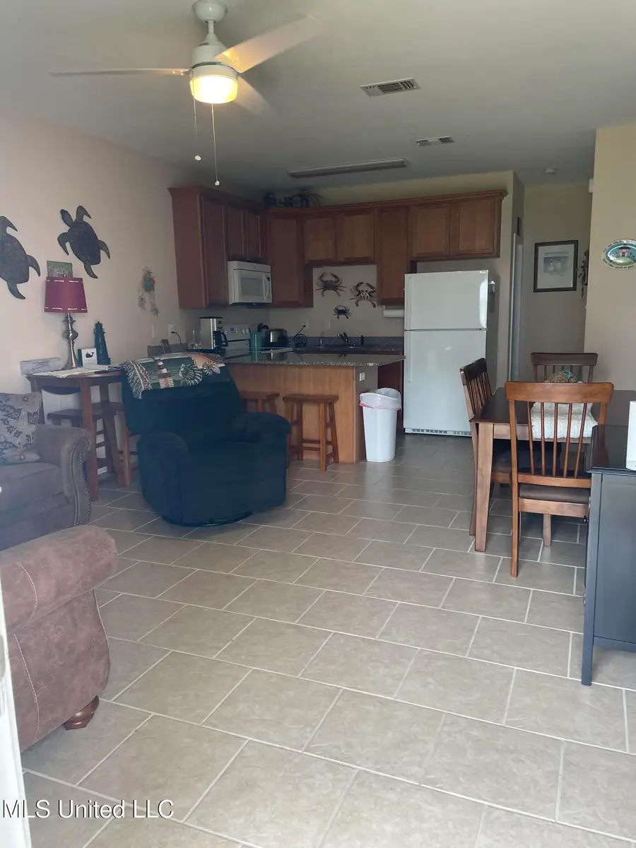 1276 Century Oaks Drive, Gulfport, MS 39507 - Image #2